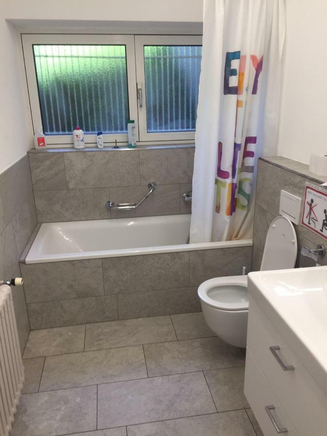 Budget Youth Hostel Oberengstringen Luaran gambar