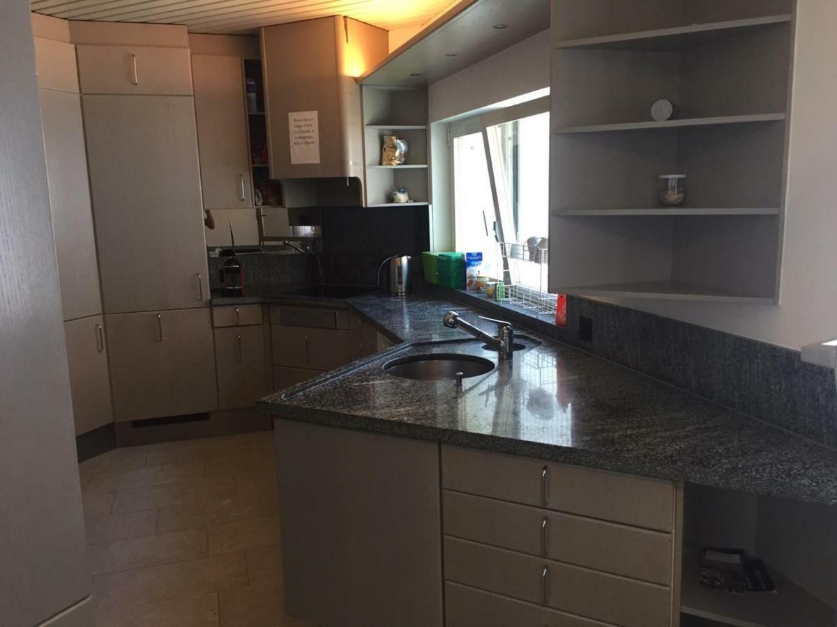 Budget Youth Hostel Oberengstringen Luaran gambar